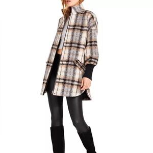 BB Dakota Plaid Times Coat Jacket Warm Cozy Oversized